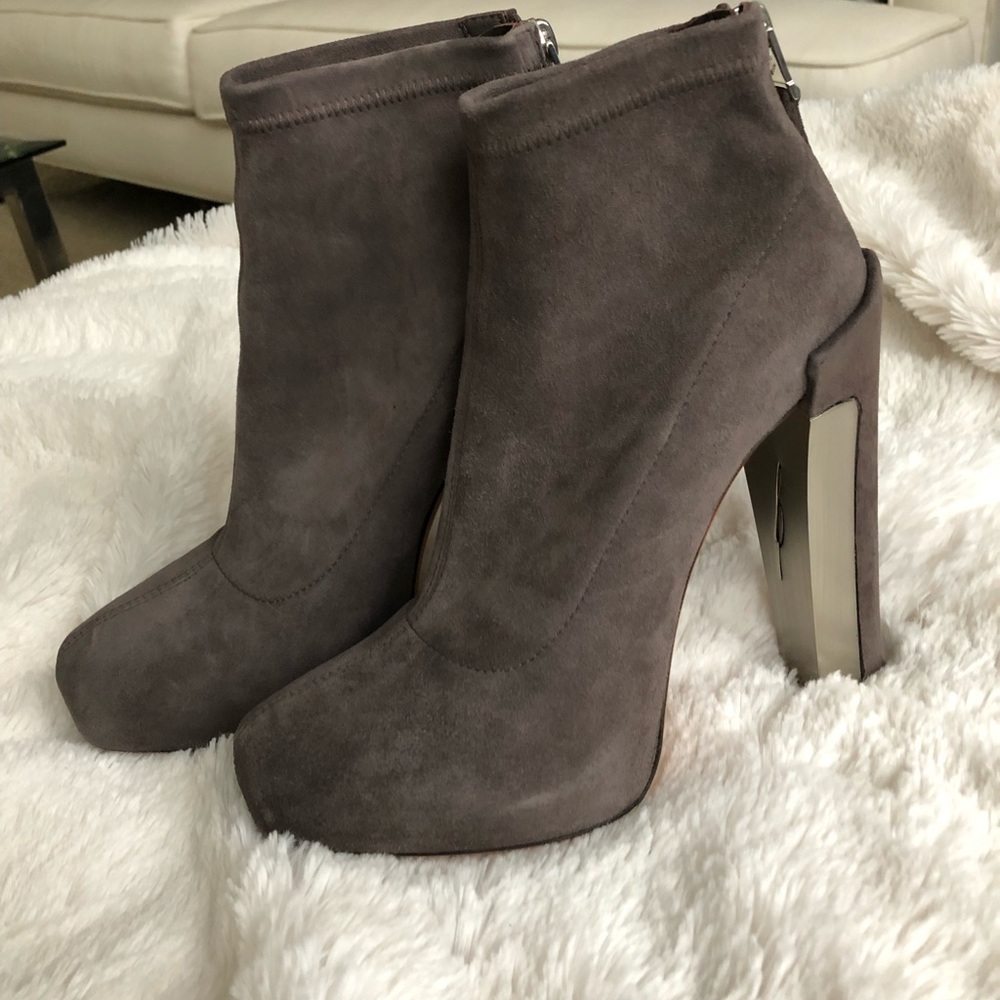 Grey & Metal Brian Atwood Booties 5.5 - Picture 4 of 8
